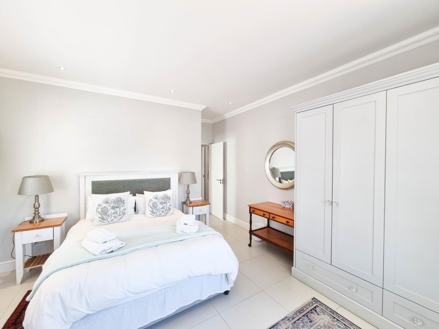 2 Bedroom Property for Sale in Westcliff Western Cape